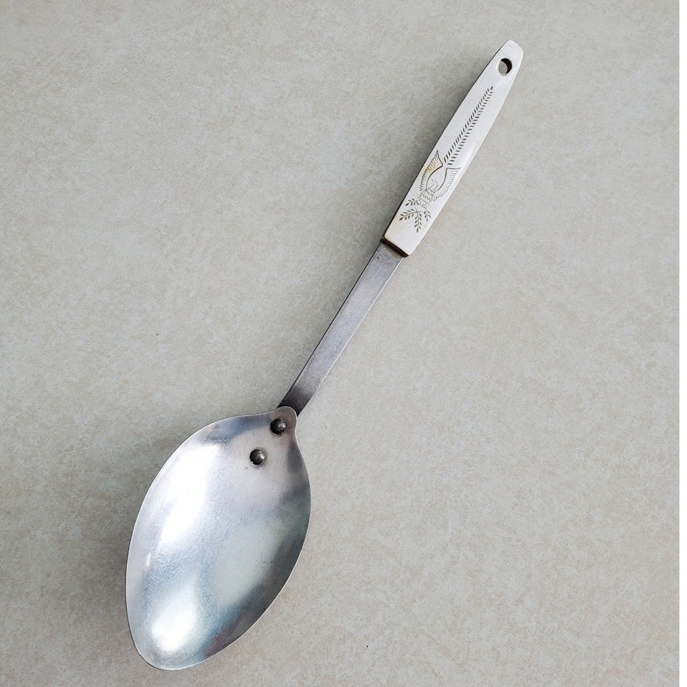 Regent‎ Stainless Japan Serving Spoon Eagle Crest Engraving